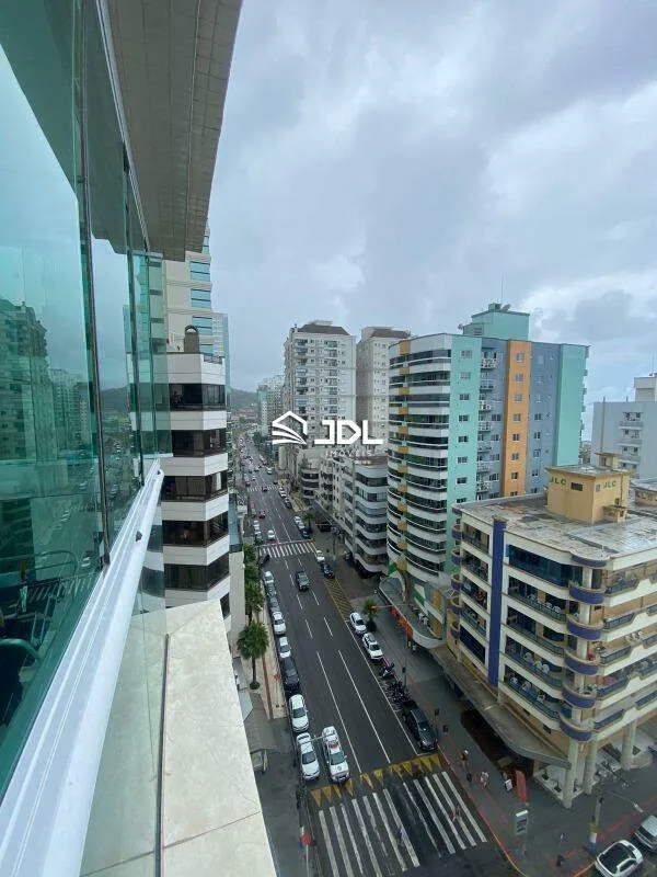 Apartamento à venda no bairro Meia Praia — foto 4