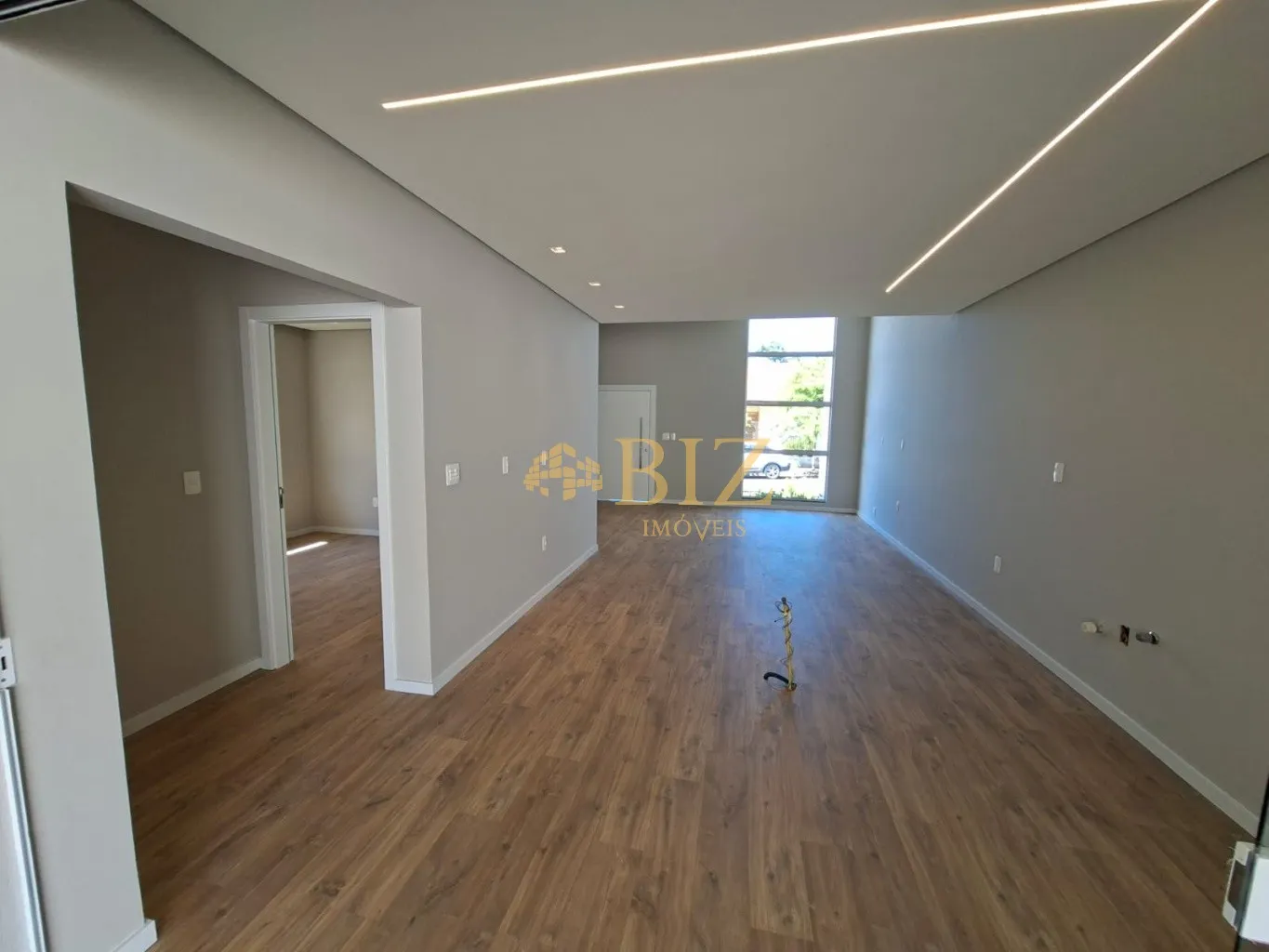 Casa plana de alto padrão, à venda no bairro Estrada das Areias, Indaial! — foto 6