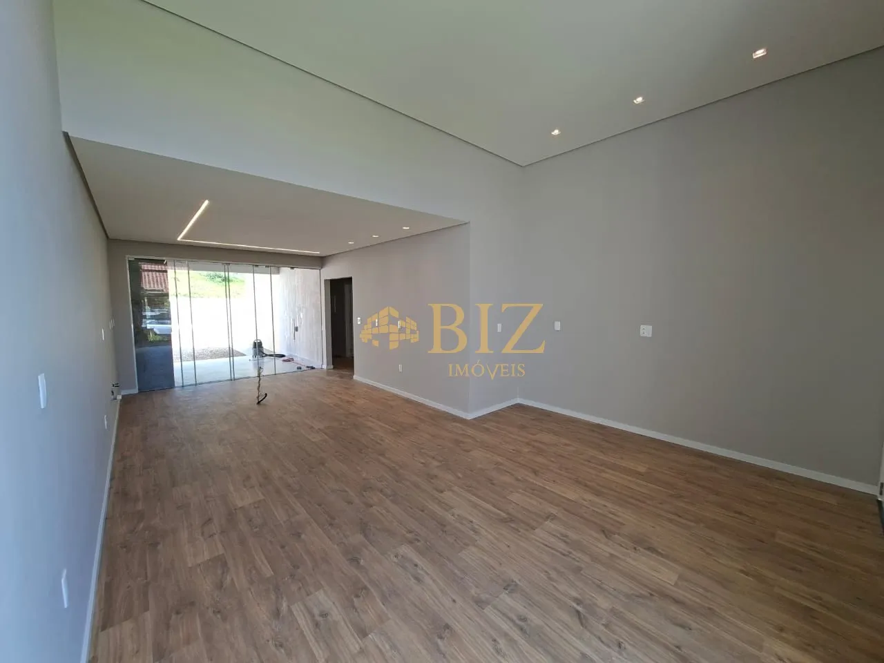 Casa plana de alto padrão, à venda no bairro Estrada das Areias, Indaial! — foto 7