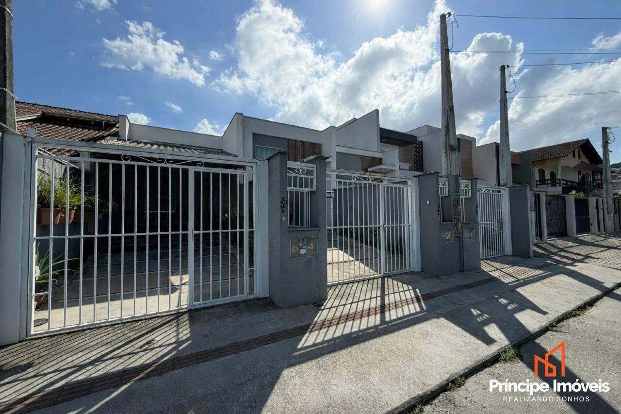 Geminado com 2 quartos no Saguaçu em Joinville — foto 2