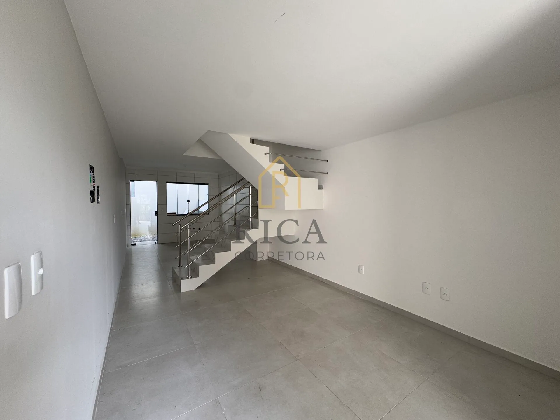 Sobrado Novo Escola Agrícola - Ideal para quem quer conforto, praticidade e sair do Aluguel! - foto 1