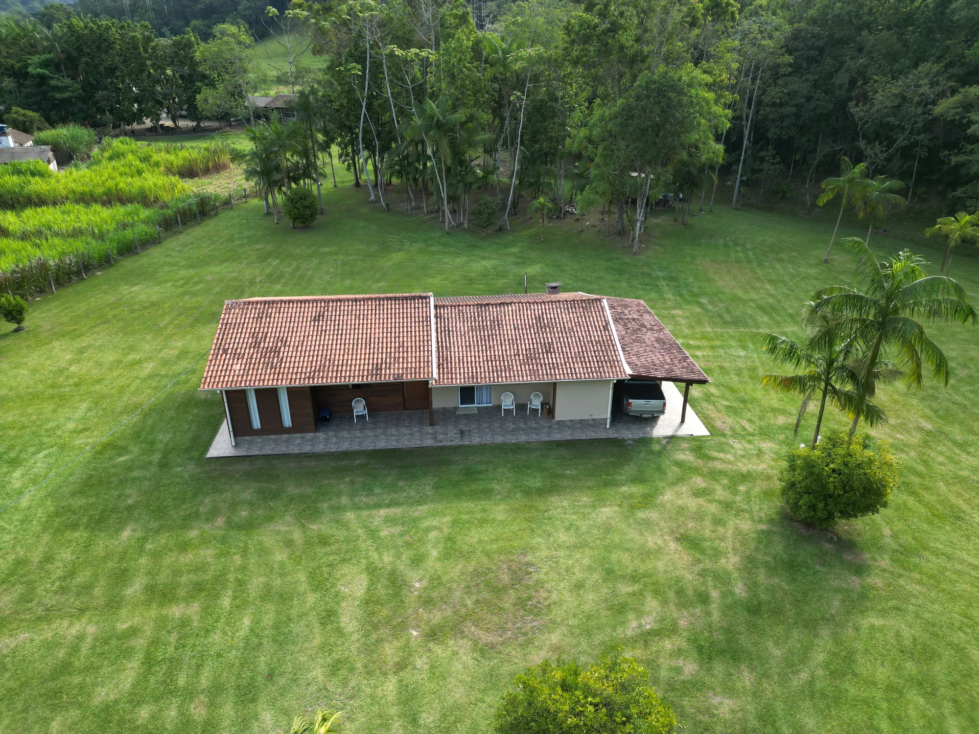 Sítio amplo e completo com 2 casas no Encano em Indaial - foto 1