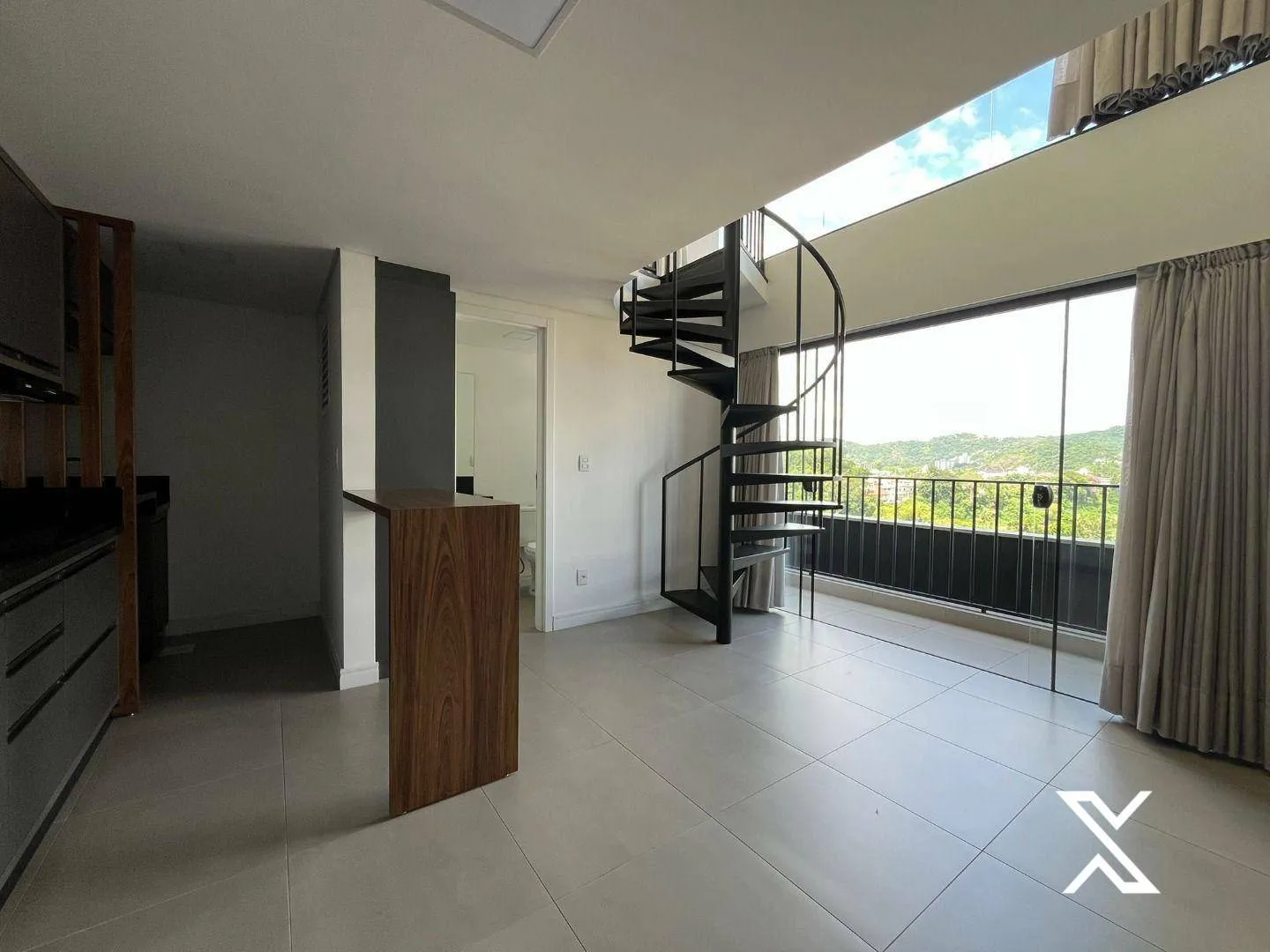 Apartamento Duplex com 1 dormitório para alugar, 51 m por R$ 2.600/mês - Itoupava Seca - Blumenau/SC — foto 2