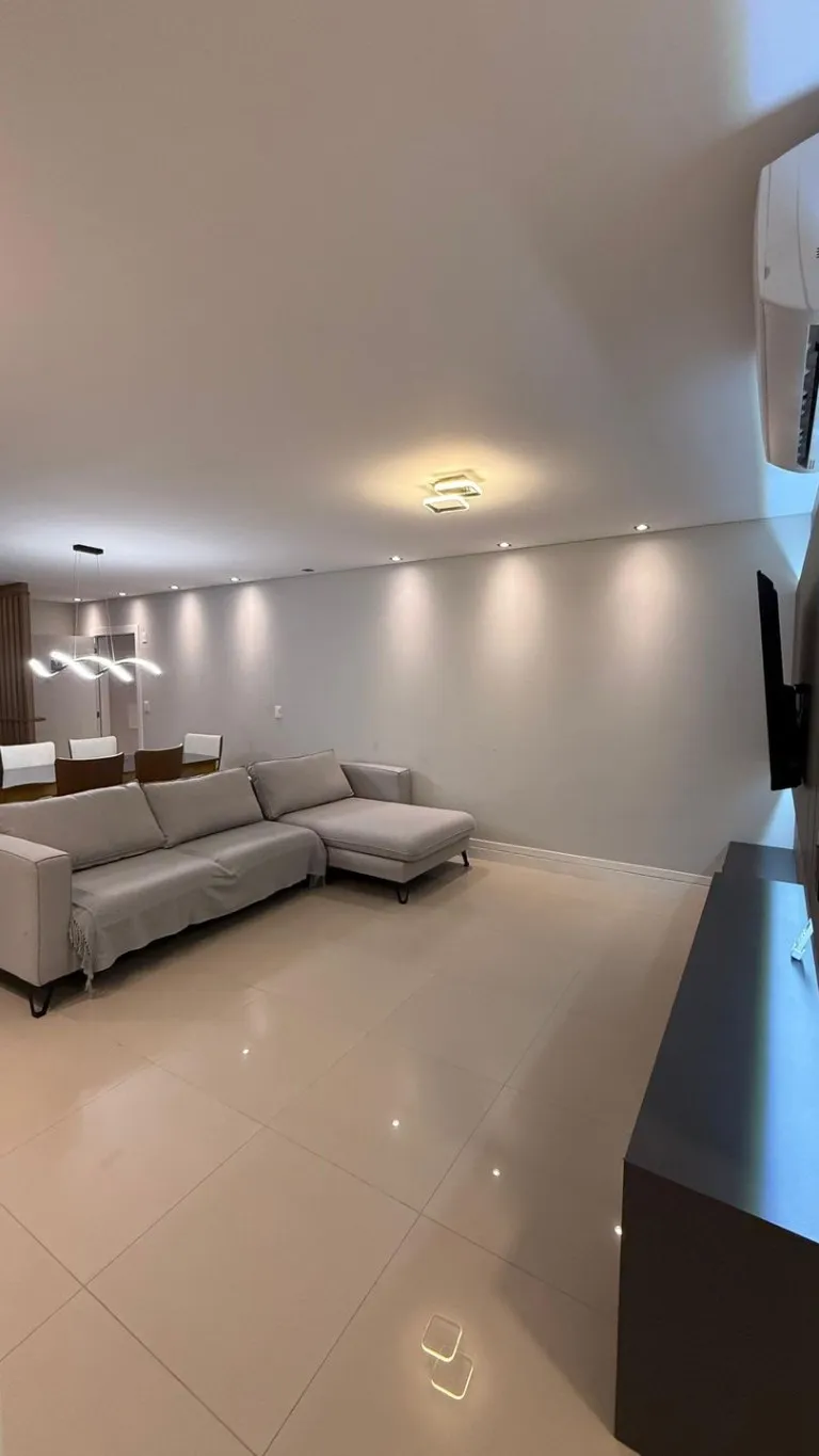 APARTAMENTO DE ALTO PADRÃO NO LITROAL DE ITAPEMA, COM 3 SUITES E DUAS VAGAS DUPLA — foto 2