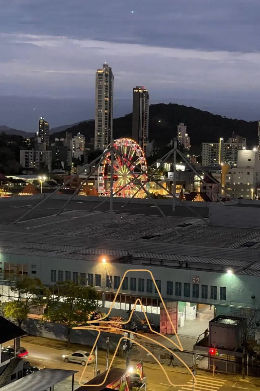 Loft Mobiliado com 1 Dormitório no Edifício Ocean 125 — foto 3