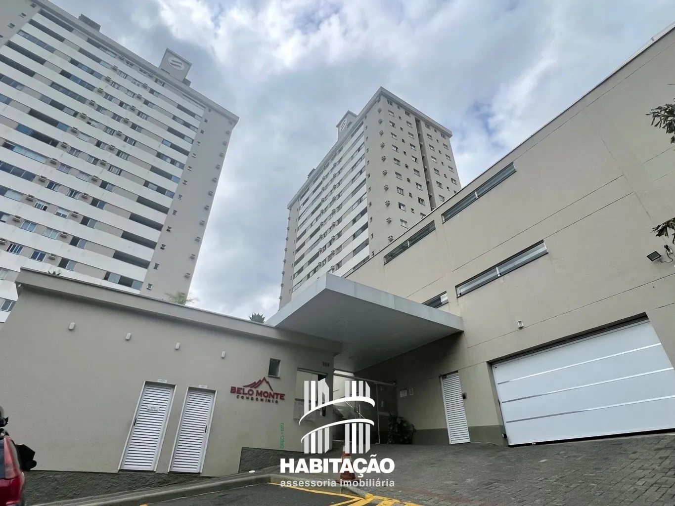 Apartamento Mobiliado com 2 Dormitórios | Andar Alto | Bairro Velha - foto 1