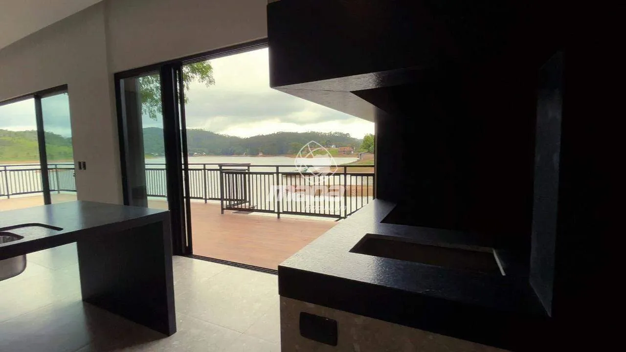 Frente para a barragem — foto 5