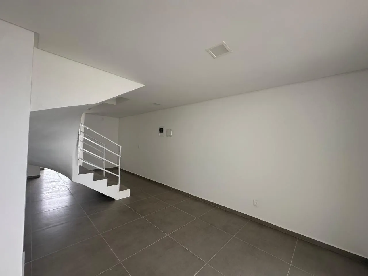 Casa - 2 suítes - 2 vagas — foto 2