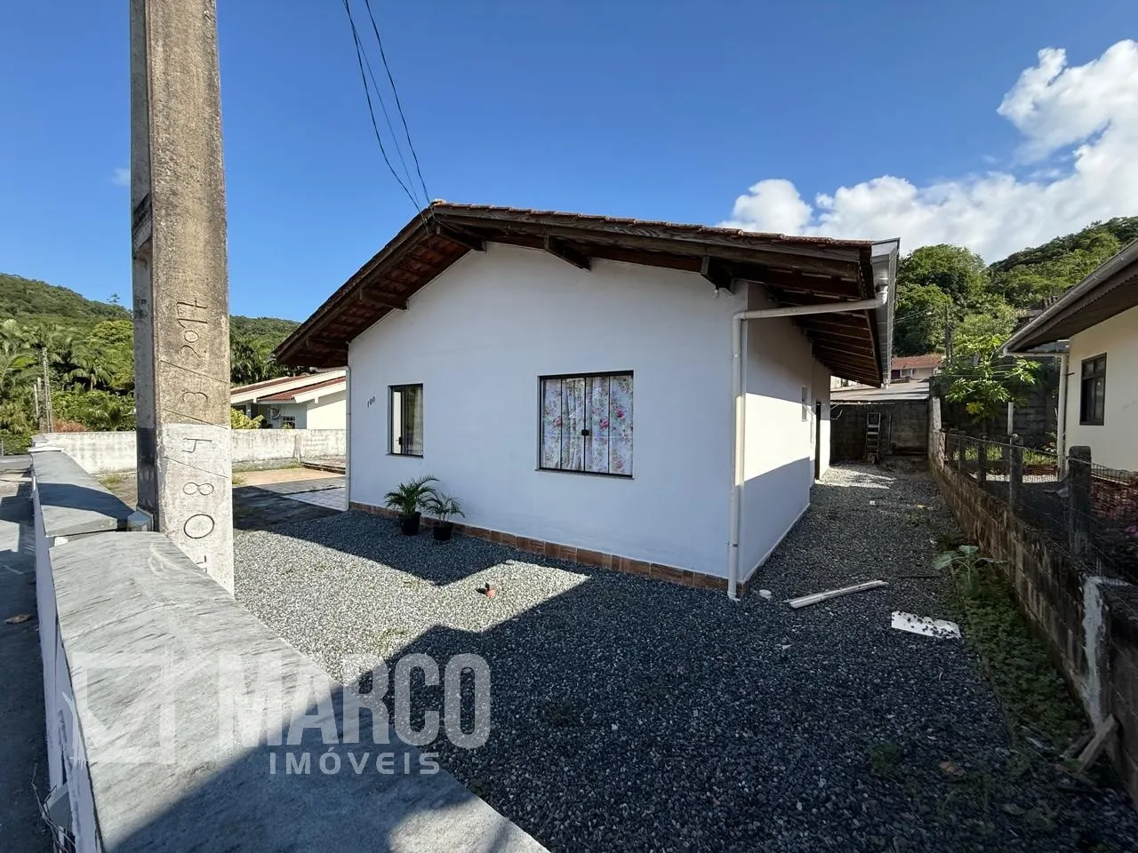 Casa em amplo terreno no Ribeirão Areia — foto 6