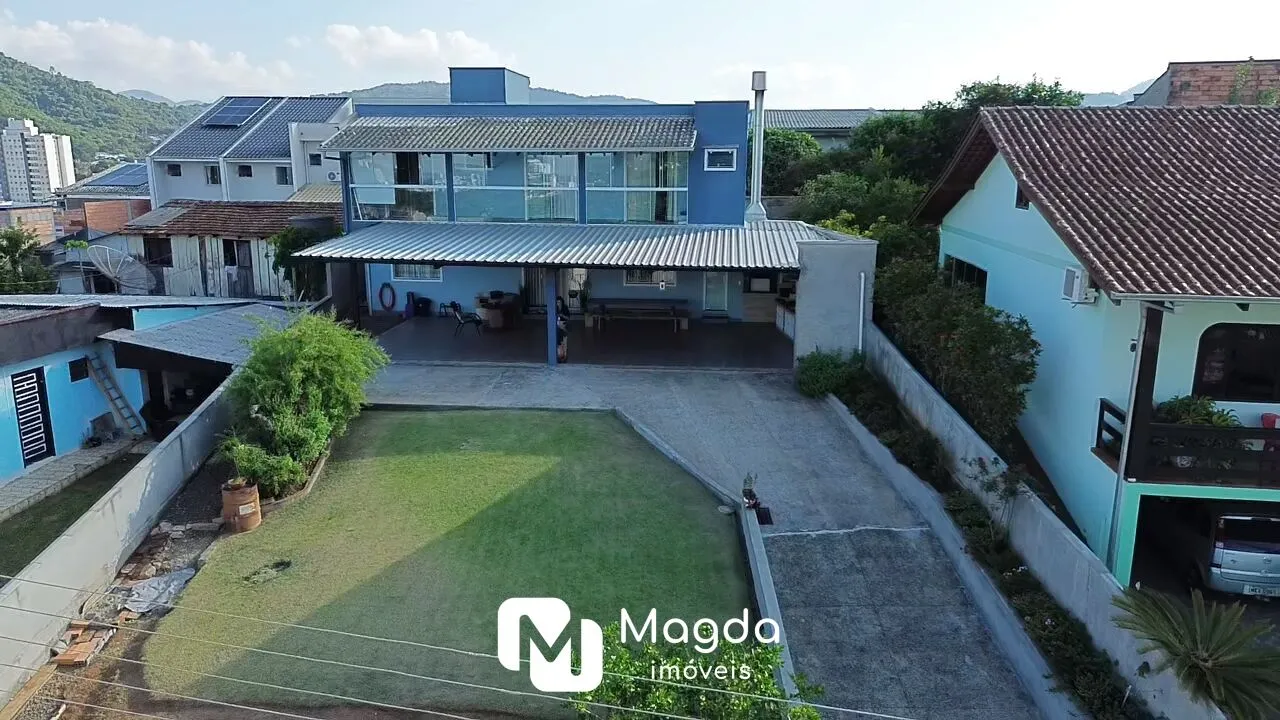 Casa à venda no bairro Velha Central - Blumenau/SC - foto 1