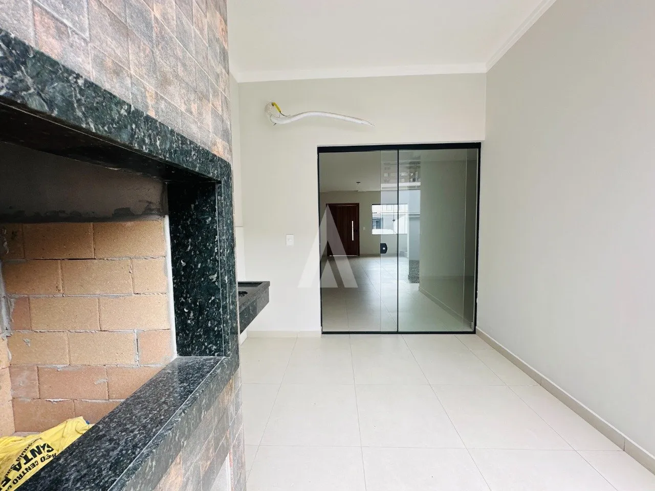Casa com 1 suíte e 2 quartos à venda no bairro Iririú em Joinville-SC por R$580.000,00. — foto 6