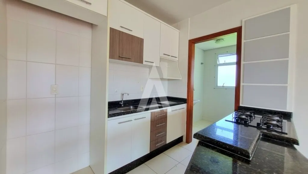Apartamento com 3 quartos à venda no bairro Bom Retiro em Joinville-SC por R$360.000,00. — foto 4