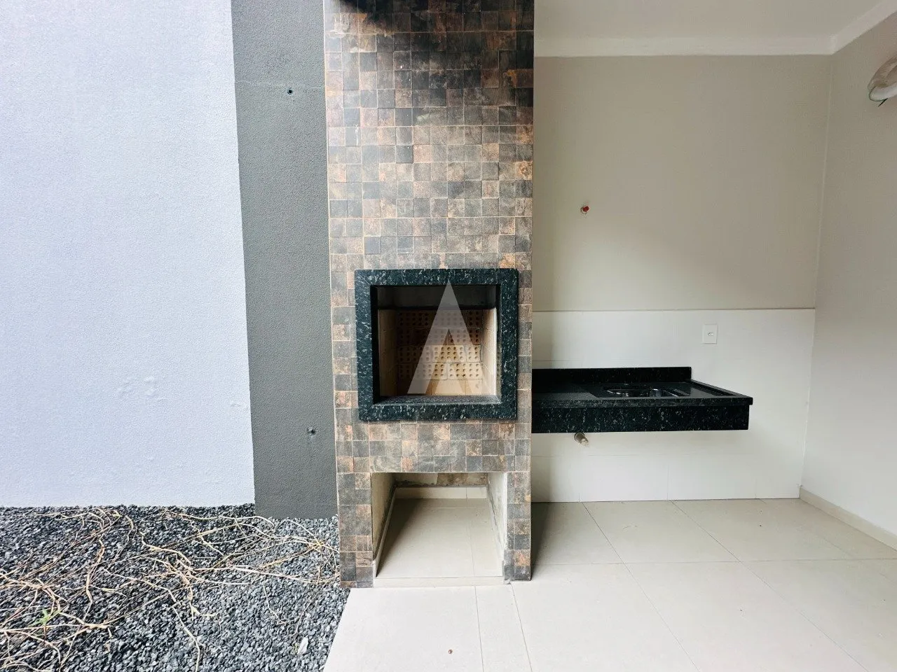 Casa com 1 suíte e 2 quartos à venda no bairro Iririú em Joinville-SC por R$650.000,00. — foto 7