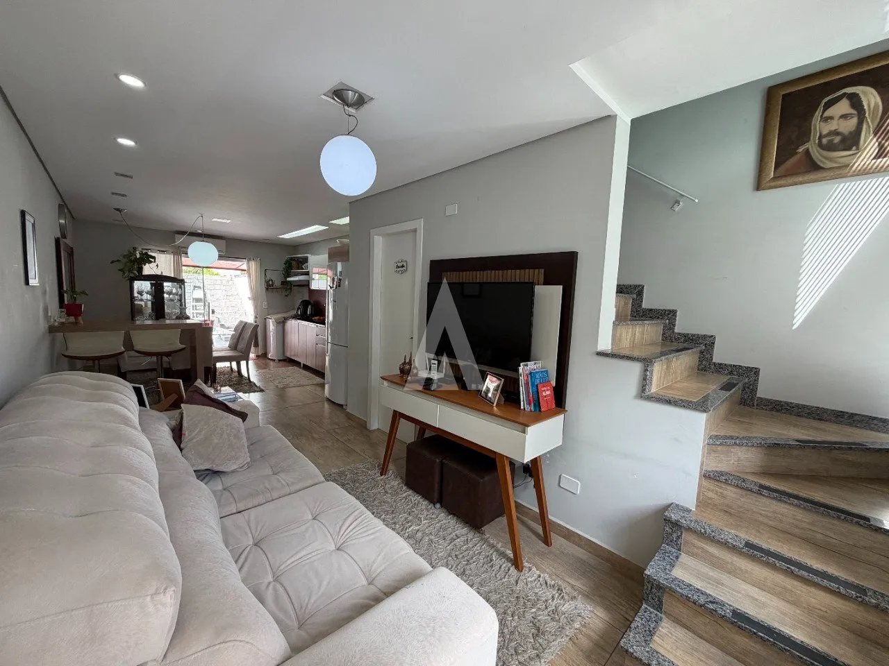 Sobrado geminado com 2 quartos à venda no bairro Floresta em Joinville-SC por R$410.000,00. - foto 1