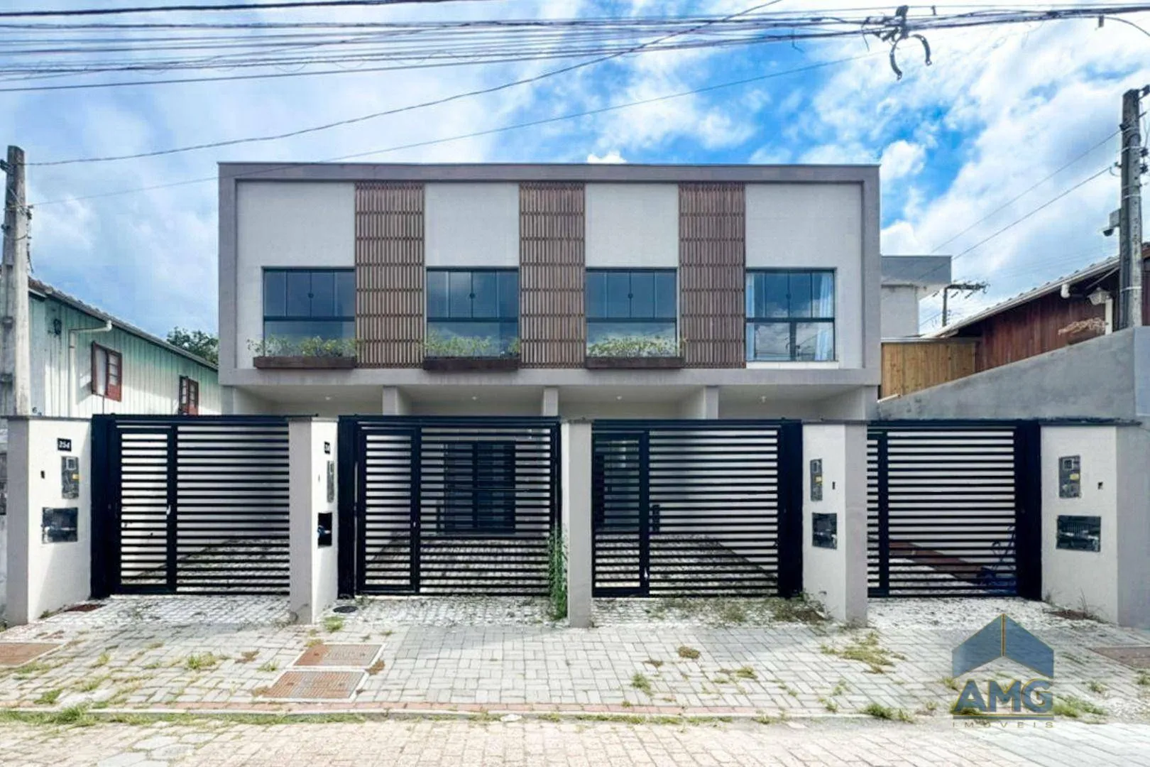 Casa com 2 dormitórios à venda, 83 m por R$ 420.000,00 - Água Verde - Blumenau/SC - foto 1