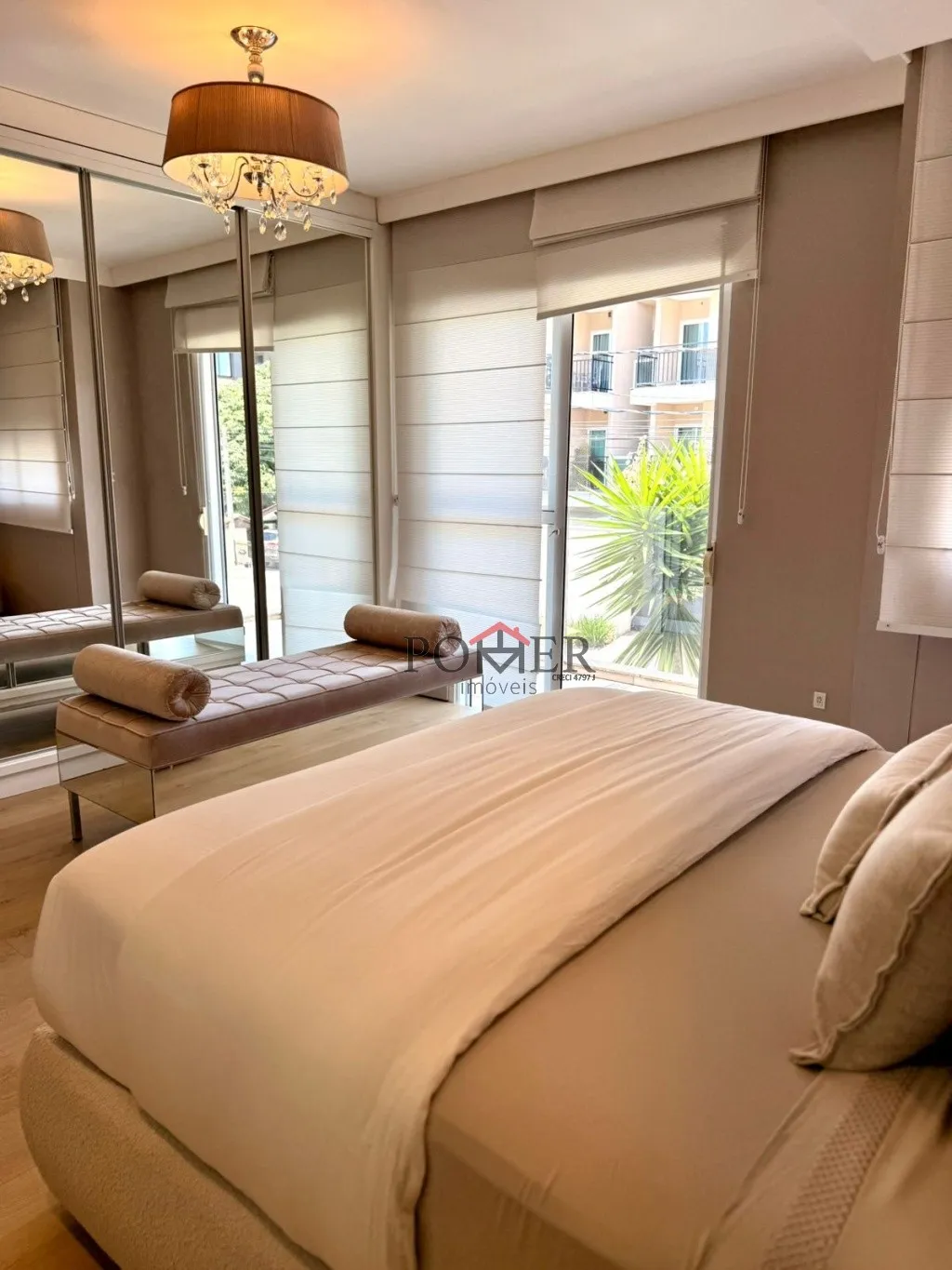 Sofisticação, conforto e autenticidade no coração da cidade. Casa com 3 dormitórios, sendo uma suite. — foto 4