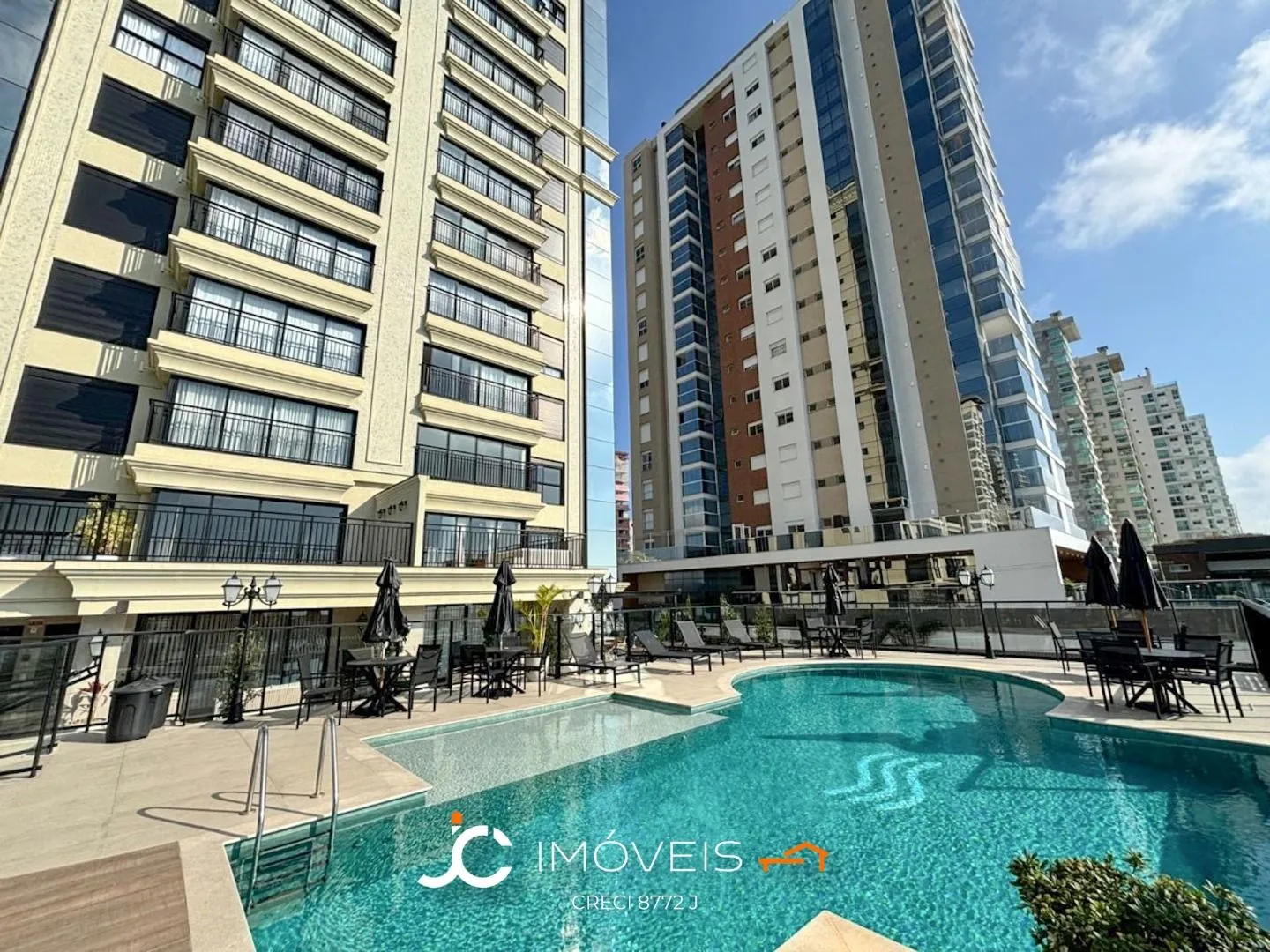 Apartamento com 3 dormitórios à venda, 89 m por R$ 1.690.000,00 - Itacolomi - Balneário Piçarras/SC - foto 1