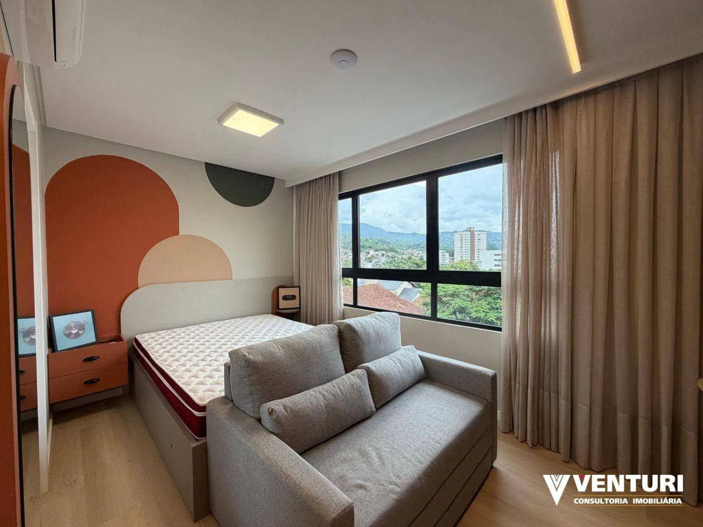 Apartamento com 1 dormitório para alugar, 21 m por R$ 2.903,60/mês - Velha - Blumenau/SC - foto 1