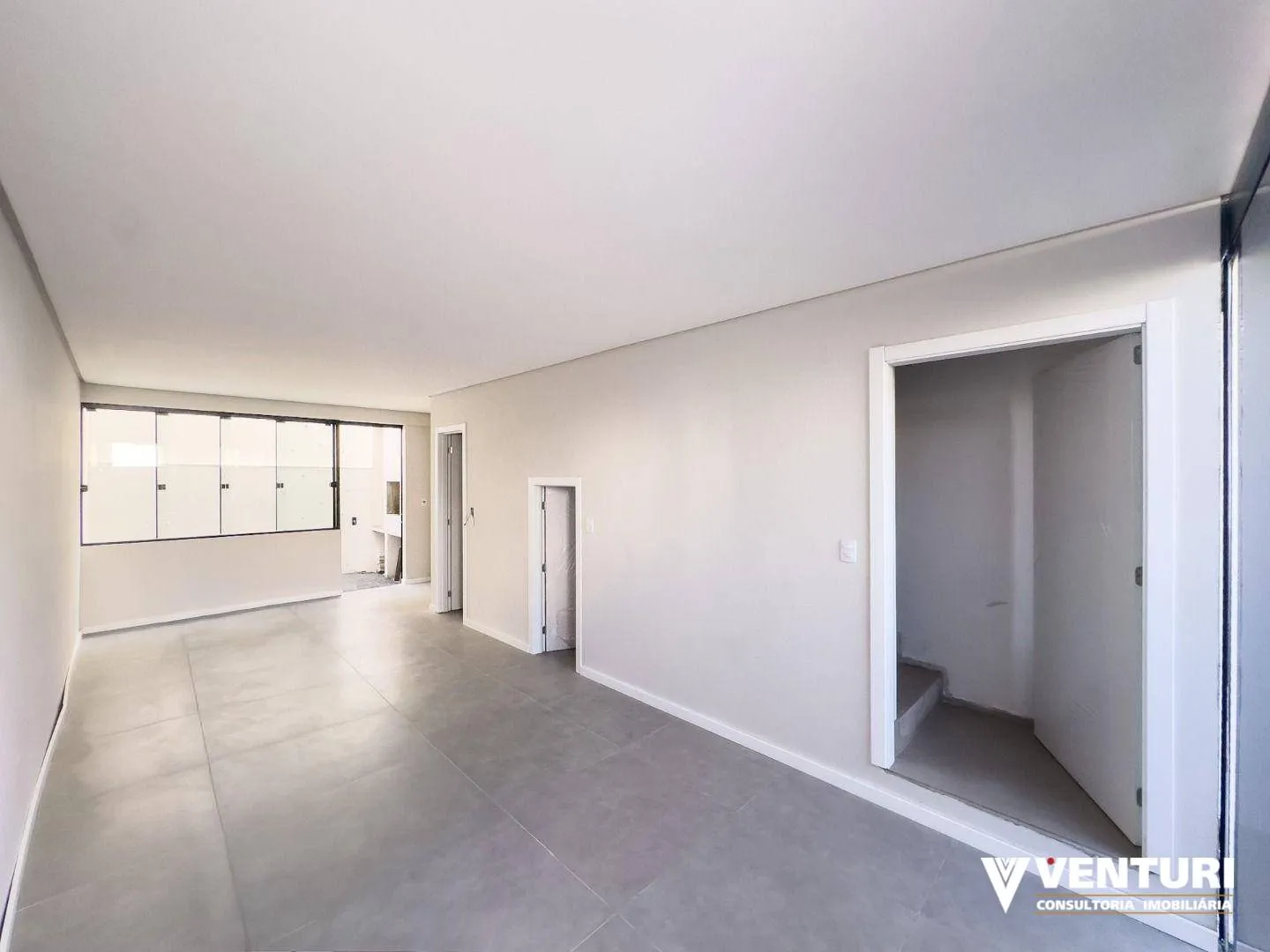 Casa com 2 dormitórios à venda, sendo 2 suítes com 104 m por R$ 592.000 - Escola Agrícola - Blumenau/SC - foto 1