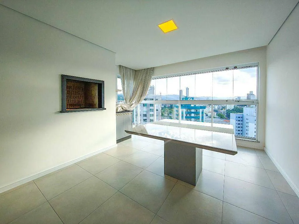 Apartamento com 3 dormitórios para alugar, 133 m por R$ 8.249,00/mês - Victor Konder - Blumenau/SC - foto 1