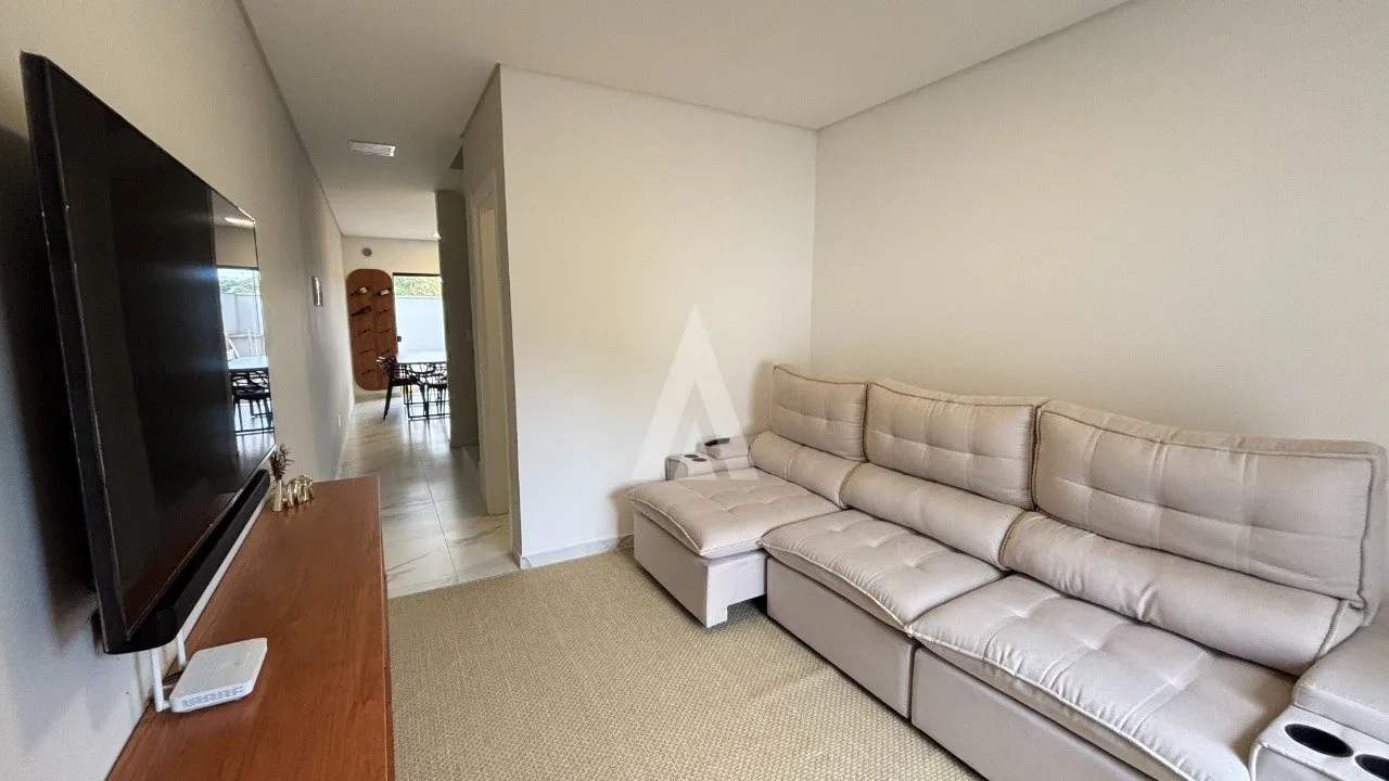 Sobrado geminado com 2 suítes à venda no bairro Nova Brasília em Joinville-SC por R$490.000,00. - foto 1