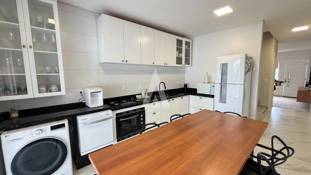 Sobrado geminado com 2 suítes à venda no bairro Nova Brasília em Joinville-SC por R$490.000,00. — foto 6