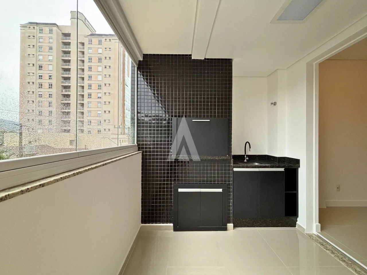 Apartamento com 1 suíte e 2 quarto(s) à venda no bairro Saguaçu em Joinville-SC por R$798.000,00. — foto 5
