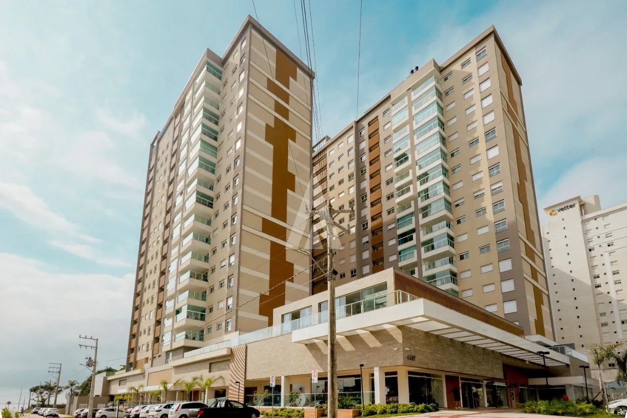 Apartamento com 1 suíte e 2 quartos à venda no bairro Itacolomi em Balneário Piçarras-SC de R$1.550.000,00 por R$1.450.000,00. - foto 1