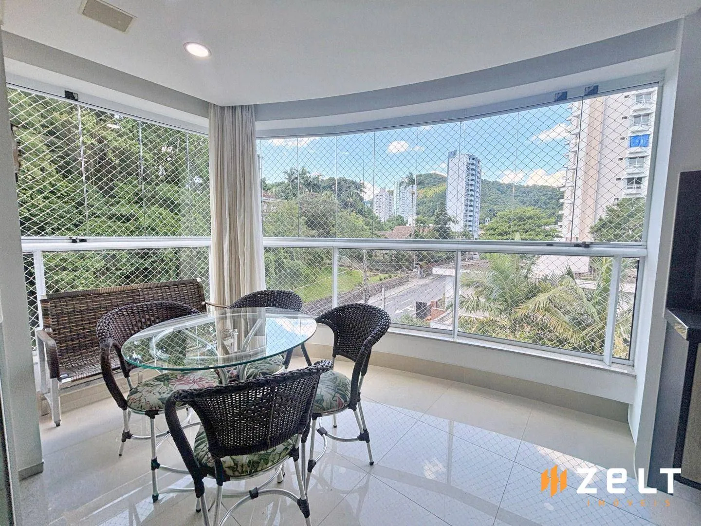 Apartamento com 2 dormitórios à venda, 109 m por R$ 760.000,00 - Victor Konder - Blumenau/SC — foto 4