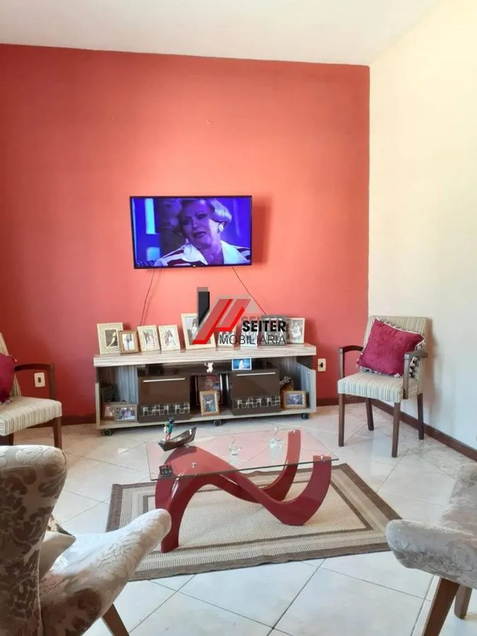 Casa de 3 dormitórios sendo suite à venda no bairro Corrego Grande em Florianópolis — foto 2