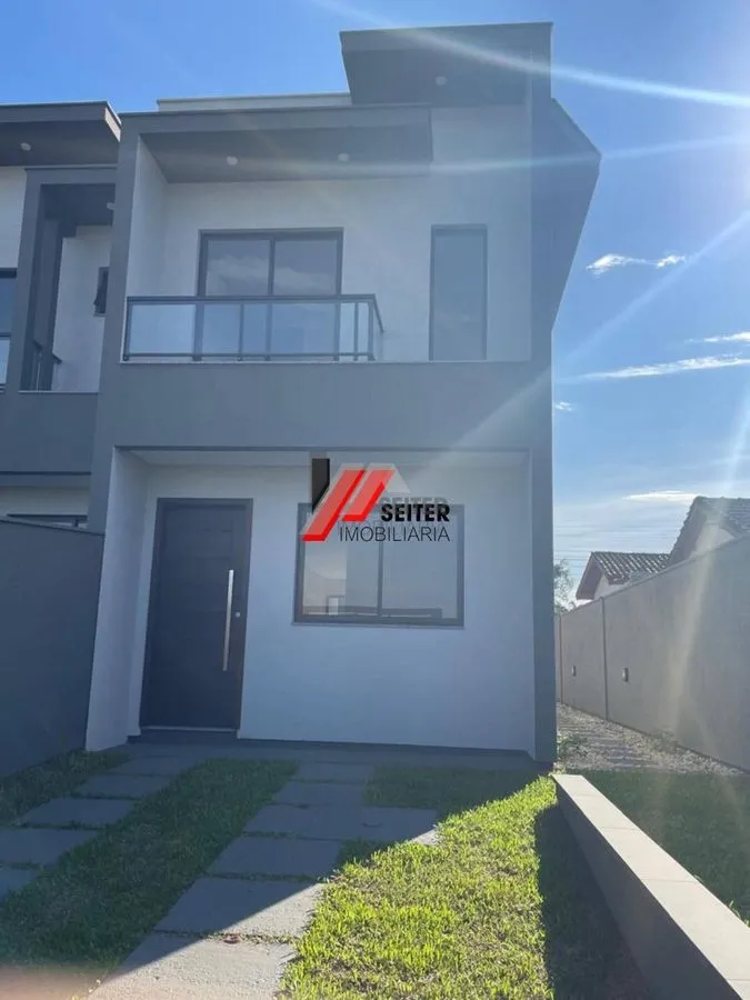 Casa geminada à venda no bairro Campeche em Florianópolis - foto 1