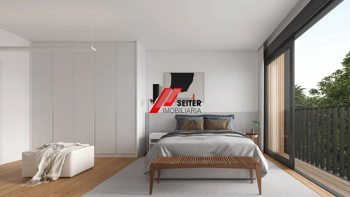 Apartamento a venda com 3 dormitórios em Florianópolis - foto 1