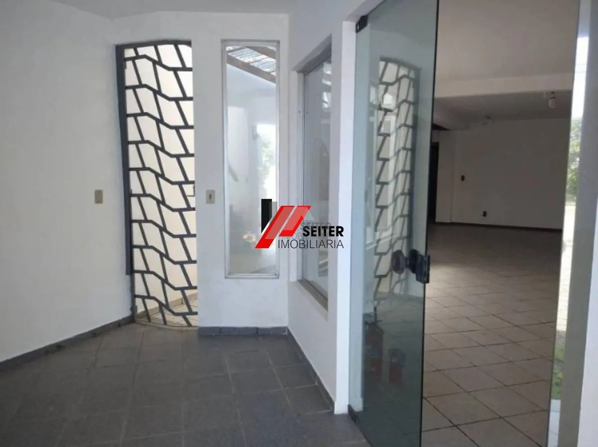 Casa comercial a venda no bairro Saco dos Limões — foto 2