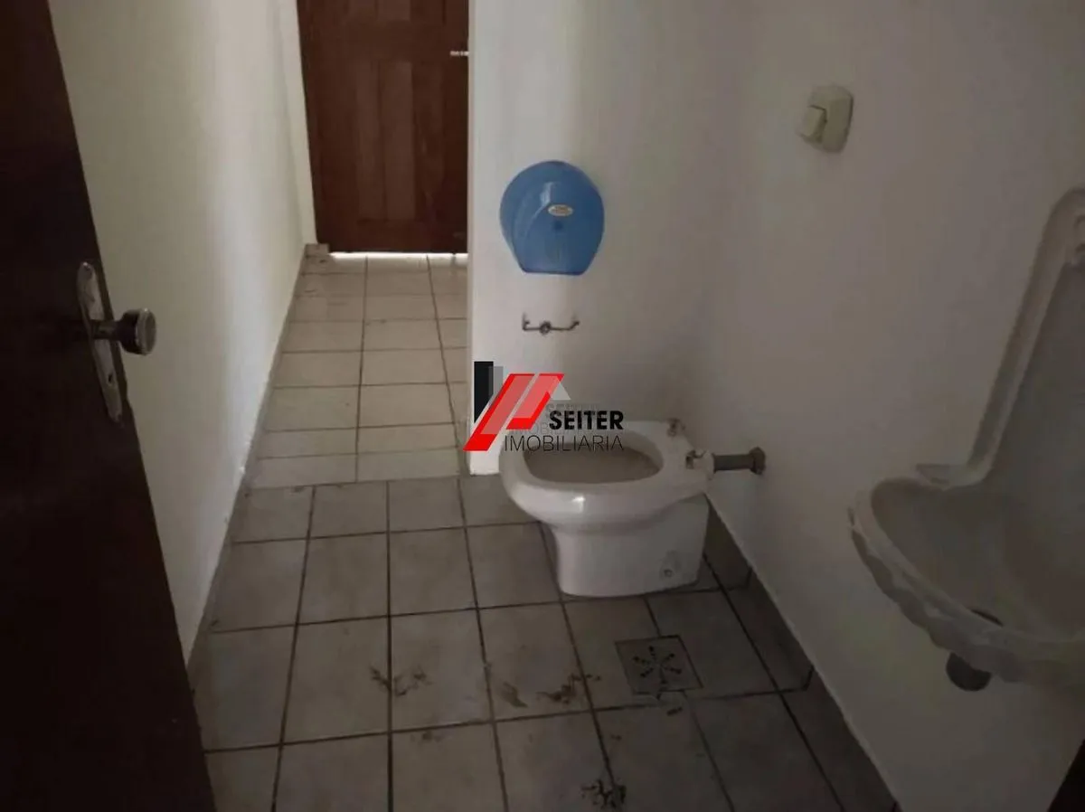 Casa comercial a venda no bairro Saco dos Limões — foto 3