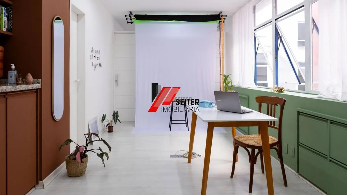 Sala Comercial a venda Centro de Florianopolis. - foto 1