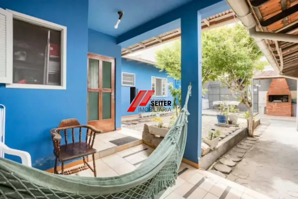 Casa à venda na Barra da Lagoa em Florianópolis. — foto 2