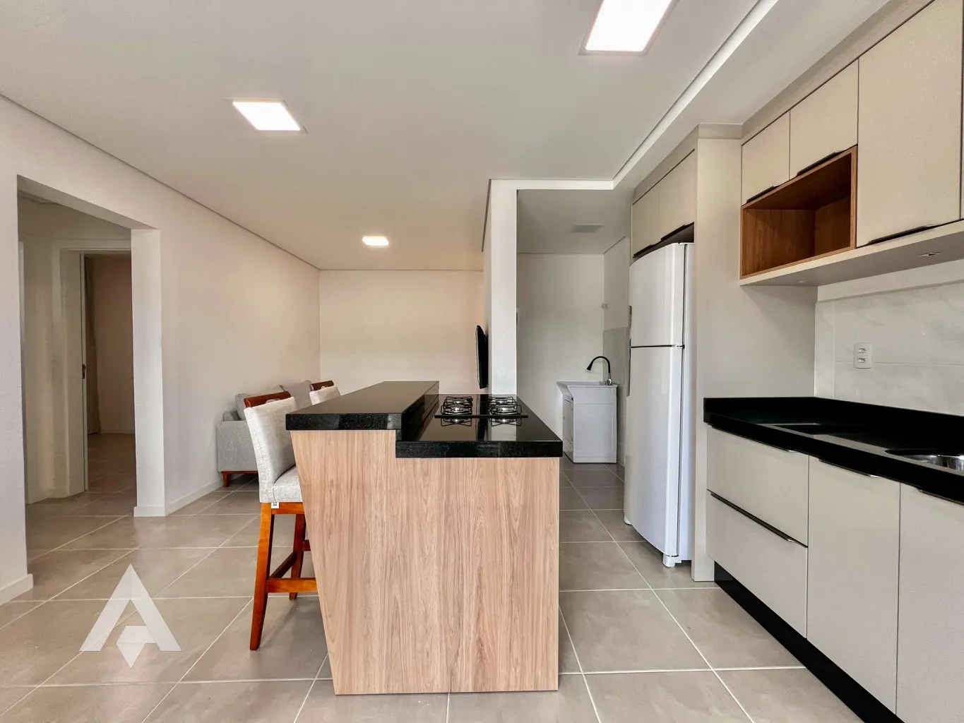 Apartamento com 2 dormitórios para locação por R$ 2.780,00 - Bairro Velha Central - Blumenau/SC - foto 1