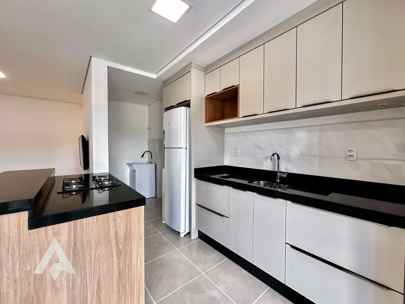 Apartamento com 2 dormitórios para locação por R$ 2.780,00 - Bairro Velha Central - Blumenau/SC — foto 2