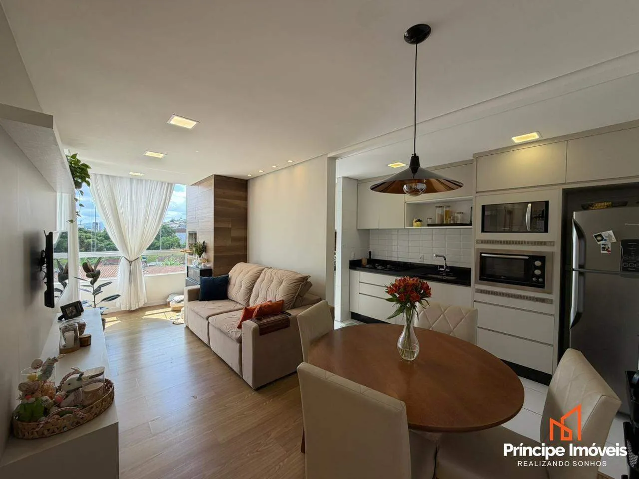 Apartamento com 3 quartos no Saguaçu em Joinville - foto 1