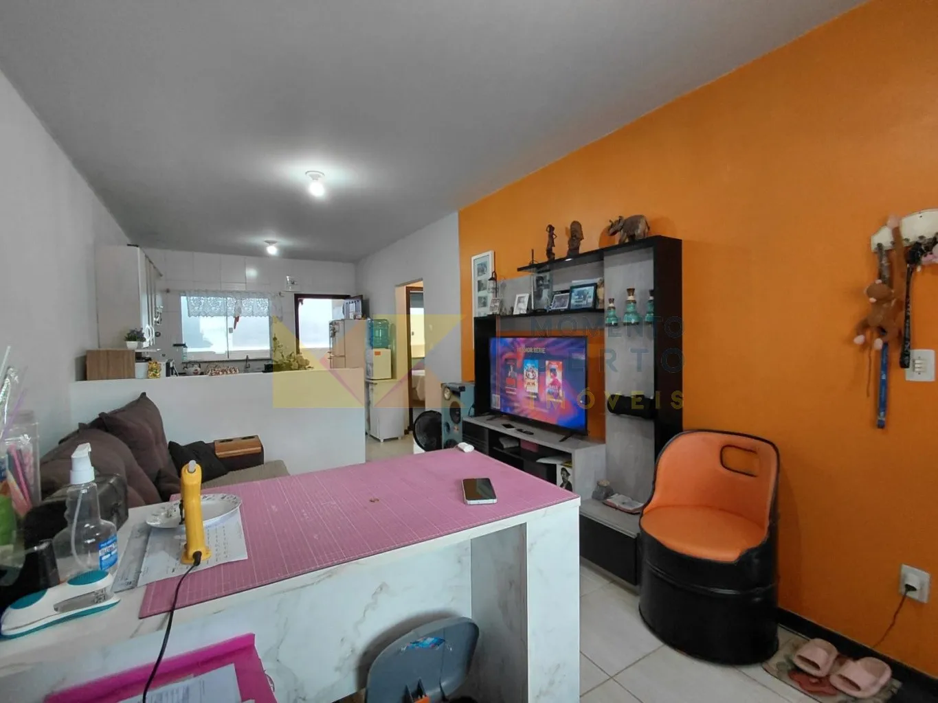 Casa a venda com 2 dormitórios, 3 vagas e área com fogão a lenha! — foto 5