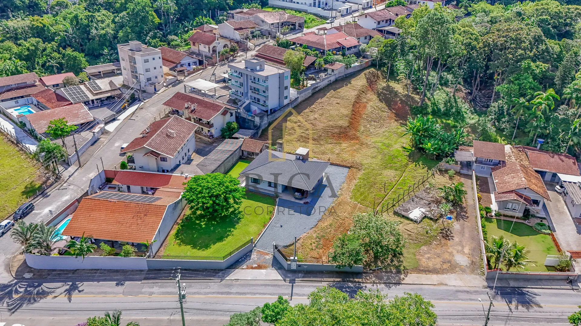 Exclusivo - Excelente imóvel Badenfurt — foto 3