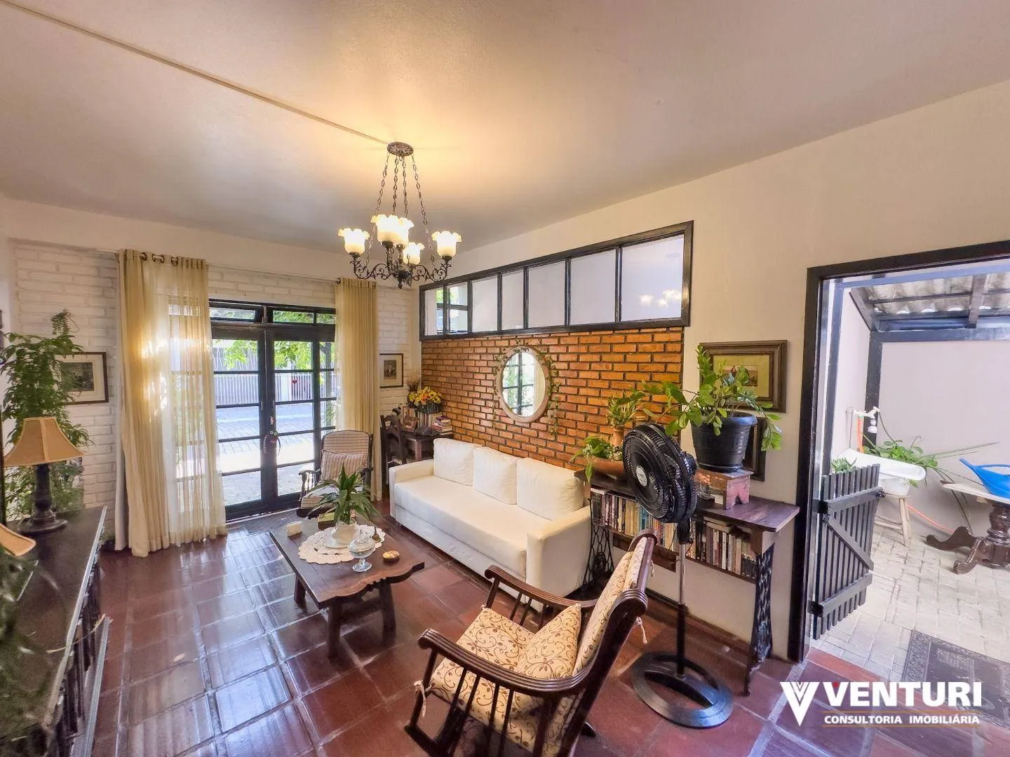 Casa com 8 dormitórios à venda, 390 m por R$ 1.600.000,00 - Velha - Blumenau/SC - foto 1