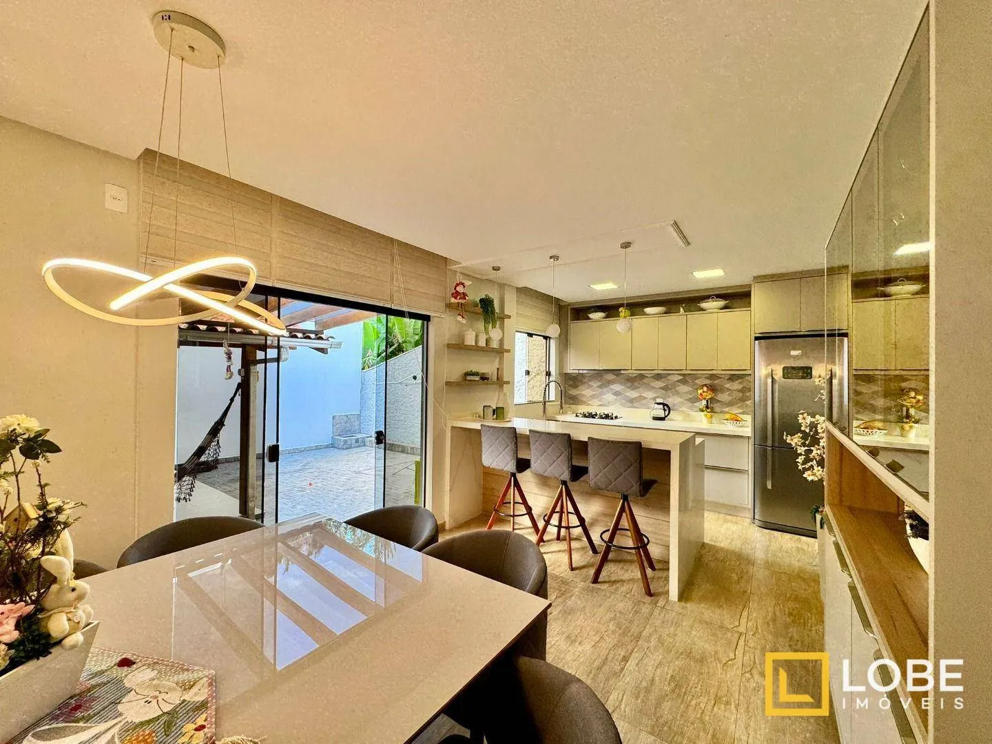 Casa plana com 3 dormitórios à venda, por R$ 690.000 - Fortaleza - Blumenau/SC - foto 1