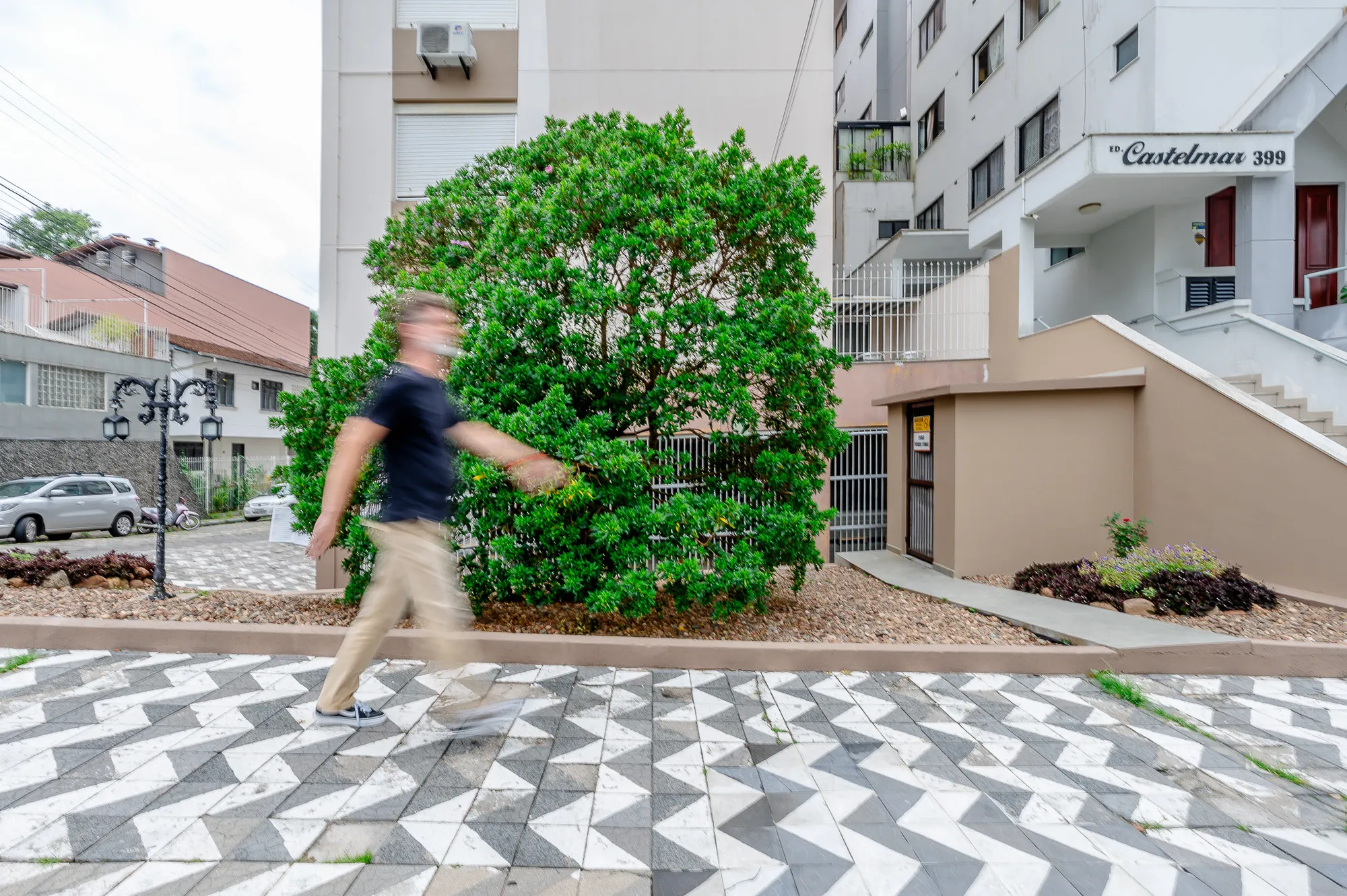 UM MIMO DE APÊ VINTAGE EM CHARMOSO PREDINHO NA PONTA AGUDA - foto 1