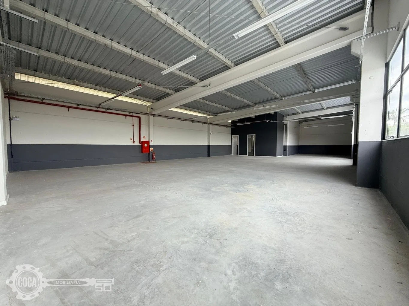 Galpão Novo para Locação 210m Bairro Do Salto - foto 1