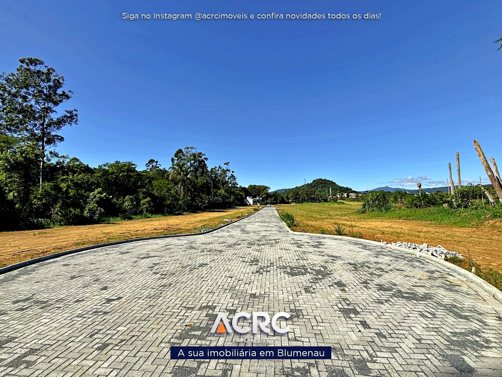 ACRC Imóveis - TE01358 - Terreno com um total de 360m a Venda no Bairro Badenfurt em Blumenau - foto 1
