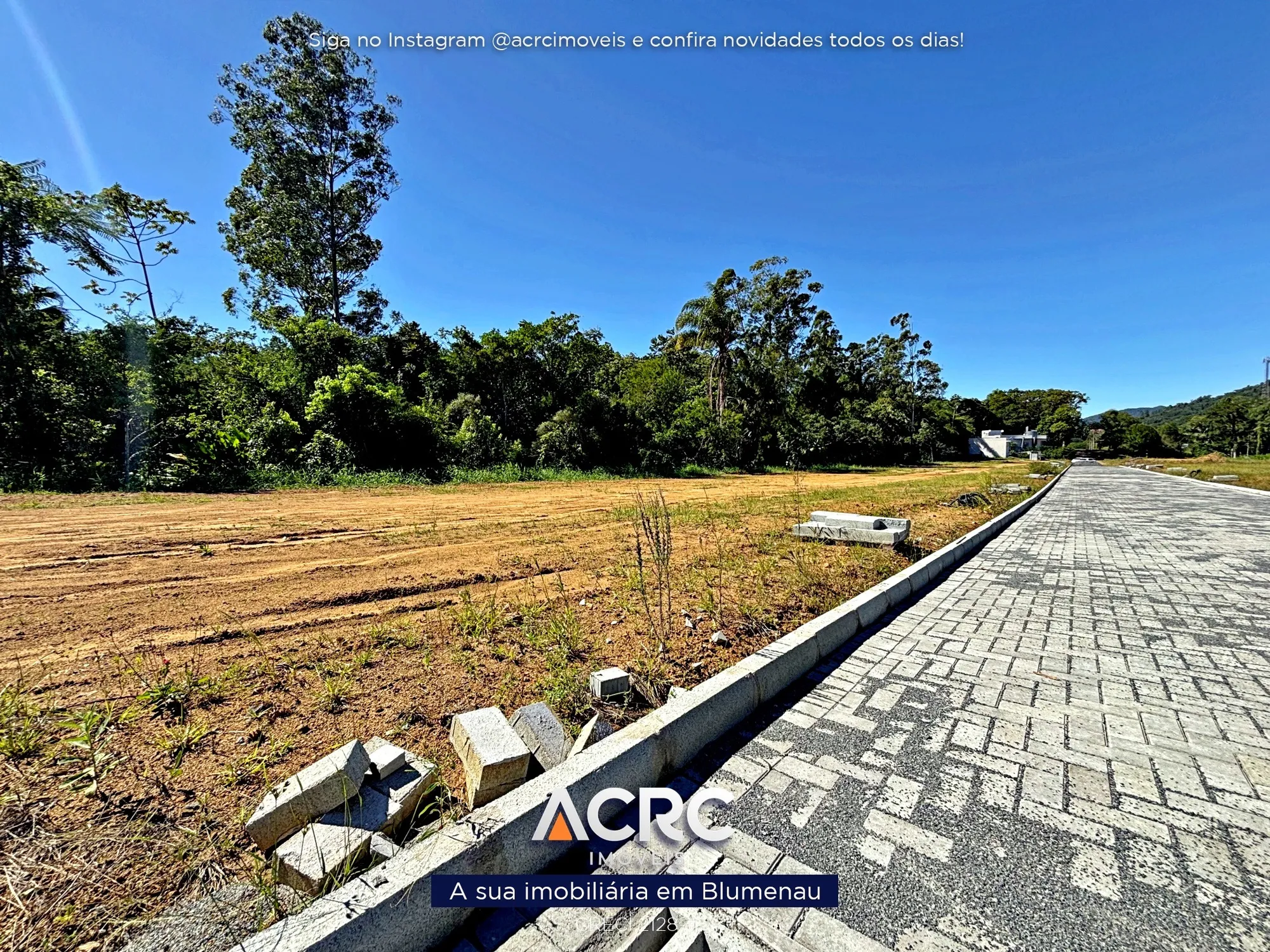 ACRC Imóveis - TE01358 - Terreno com um total de 360m a Venda no Bairro Badenfurt em Blumenau — foto 5
