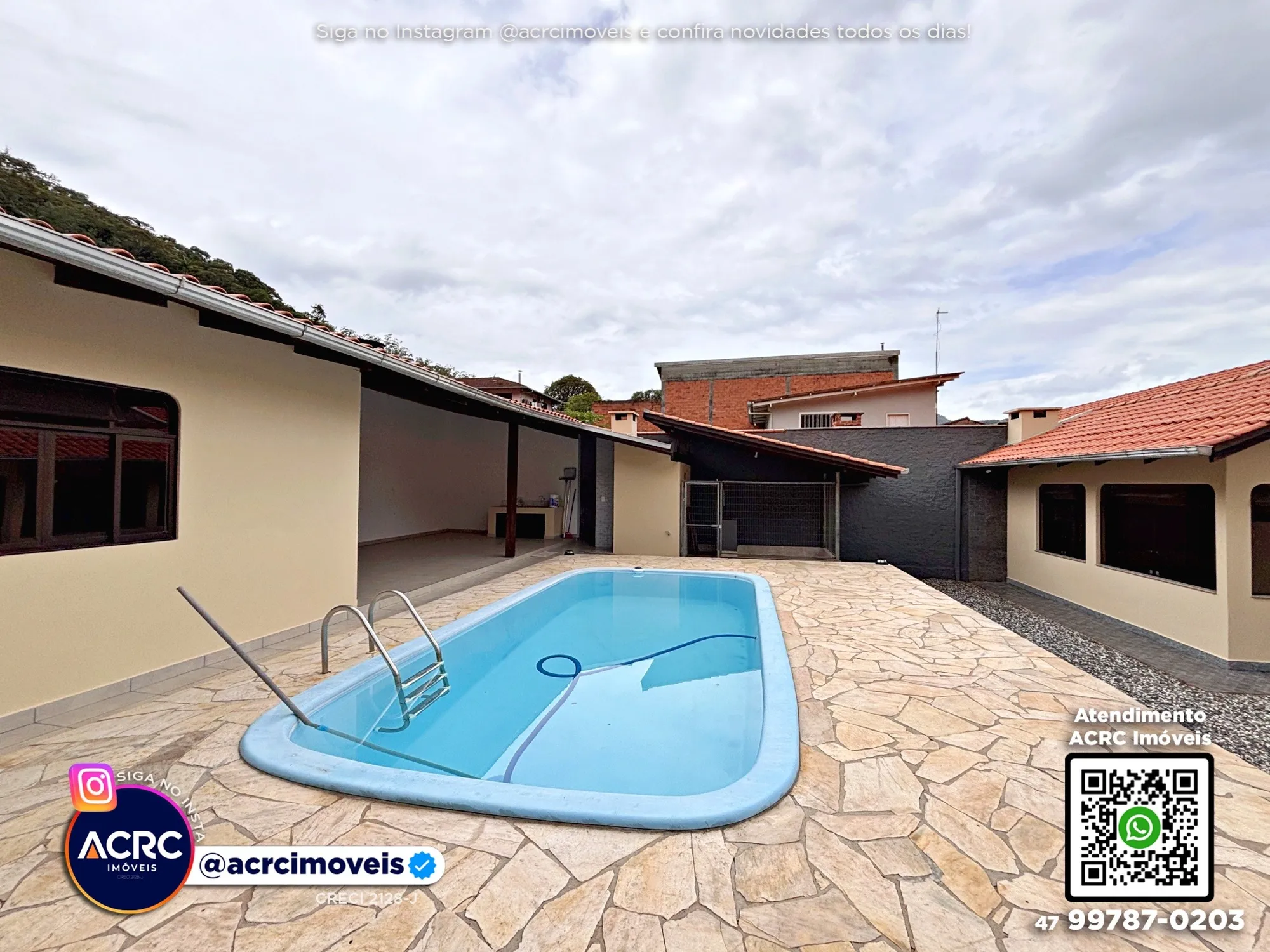 ACRC Imóveis - CA03733 - Casa para Locação no Bairro Progresso em Blumenau — foto 2
