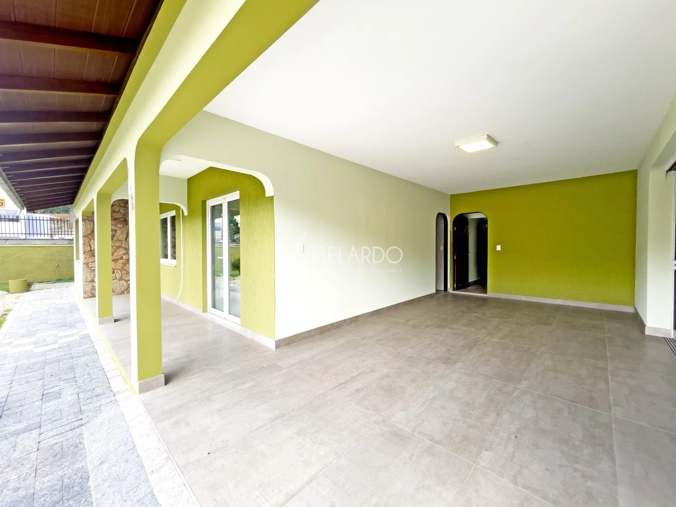 EXCELENTE RESIDENCIA TERREA EM BELCHIOR ALTO - GASPAR -SC. — foto 5