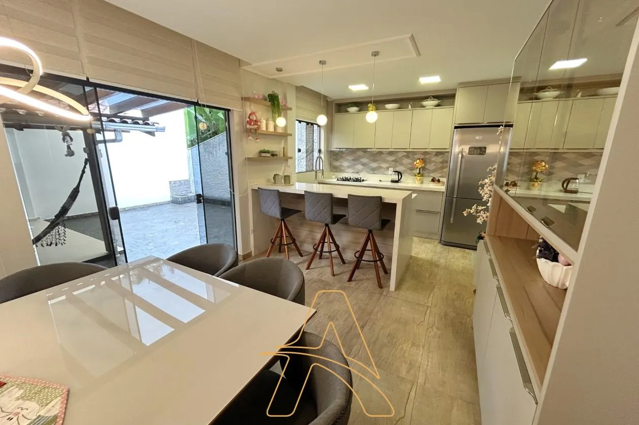 Casa com Área de Festas Completa - Bairro Fortaleza — foto 7